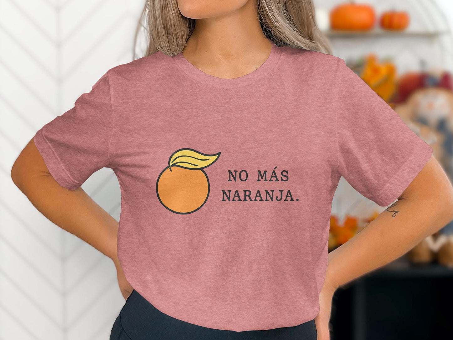 No Mas Naranja T-Shirt, Cute Graphic Tee, Spanish Slogan Shirt, Peachy Design Top, Women’s Casual Tee, Fun Printed Shirt