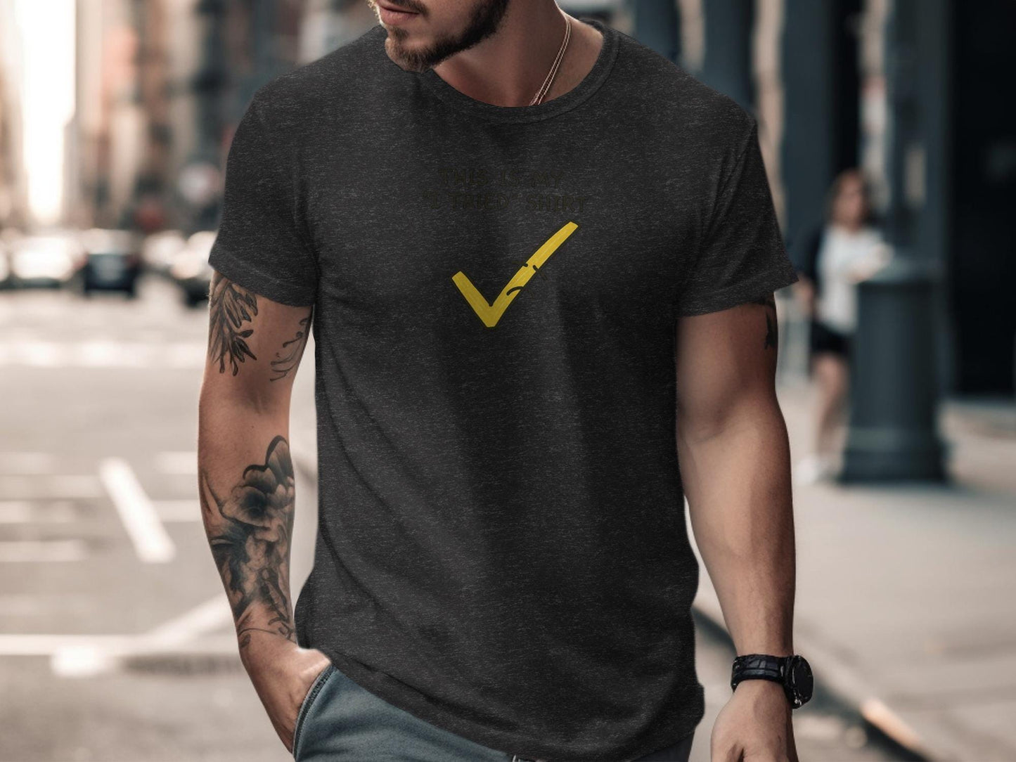 Graphic T-Shirt, Yellow Checkmark Tee, Casual Streetwear, Men's Trendy Shirts, Cool Graphic Tops for Men, Urban Style T-Shirts