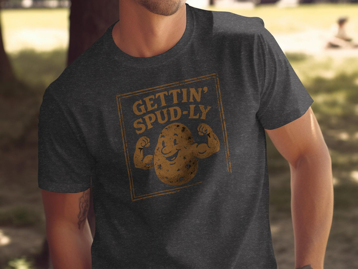 Funny Potato Graphic Tee, Gettin' Spud-ly Shirt, Humorous Vegetable T-Shirt, Quirky Graphic Tee for Potato Lovers, Unique Gift Idea